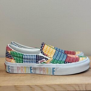 Vans Pride Rainbow Slip On Shoes Women’s Sz 6